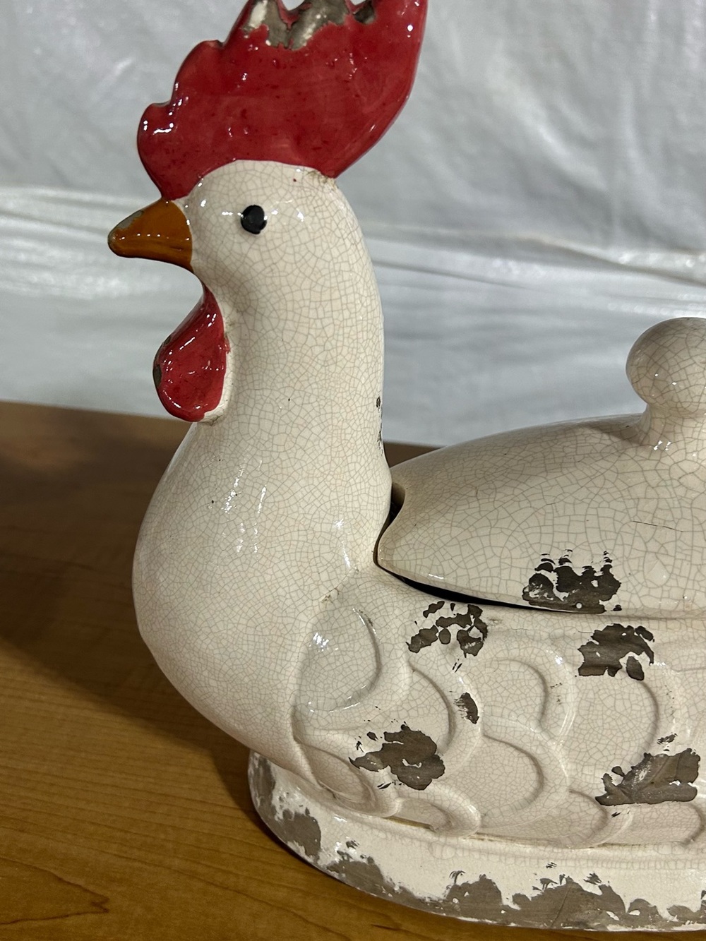 Ceramic Red-Accent White Rooster Decorative Lidded Dish - Home Art - Picture 2 of 7